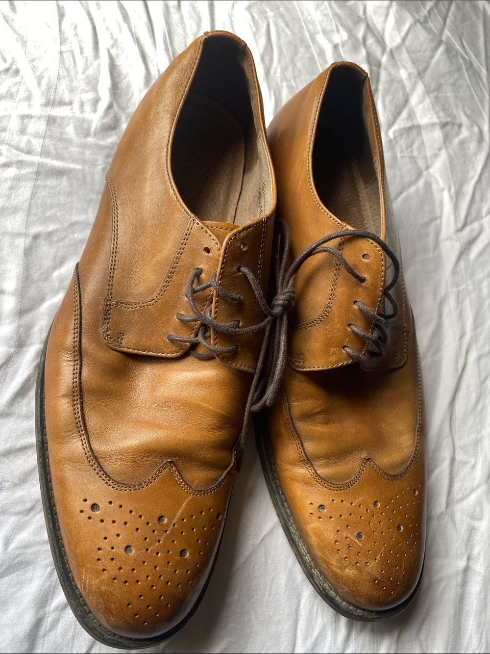 Banana lrepublic Classic Tan Leather Wingtip Derby - Men's Dress Oxfords size 10